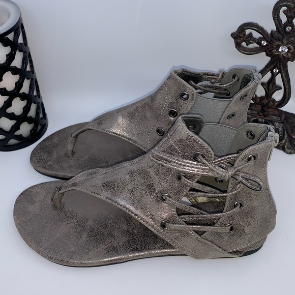 PEWTER silver gladiator ankle high bootie sandals New in box NIB 7 7.5 8.5 9 - Picture 6 of 8